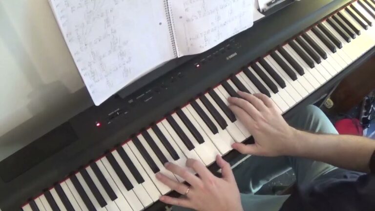 Mejores lugares para aprender piano en Rota